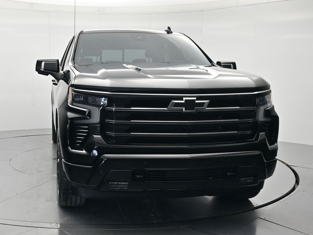 Used 2026 Chevrolet Silverado 1500 High Country Truck Crew Cab