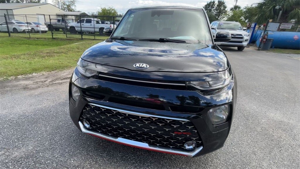 2021 Kia Soul GT-Line photo 3