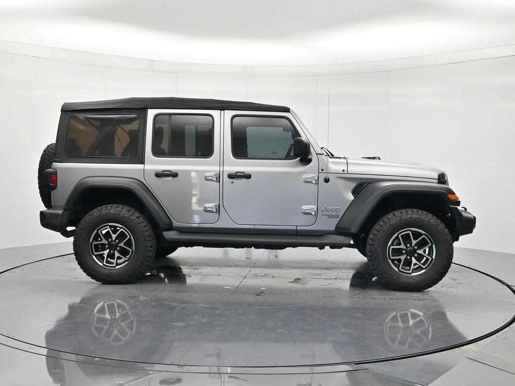 Used 2018 Jeep Wrangler Unlimited Sport 4x4 SUV