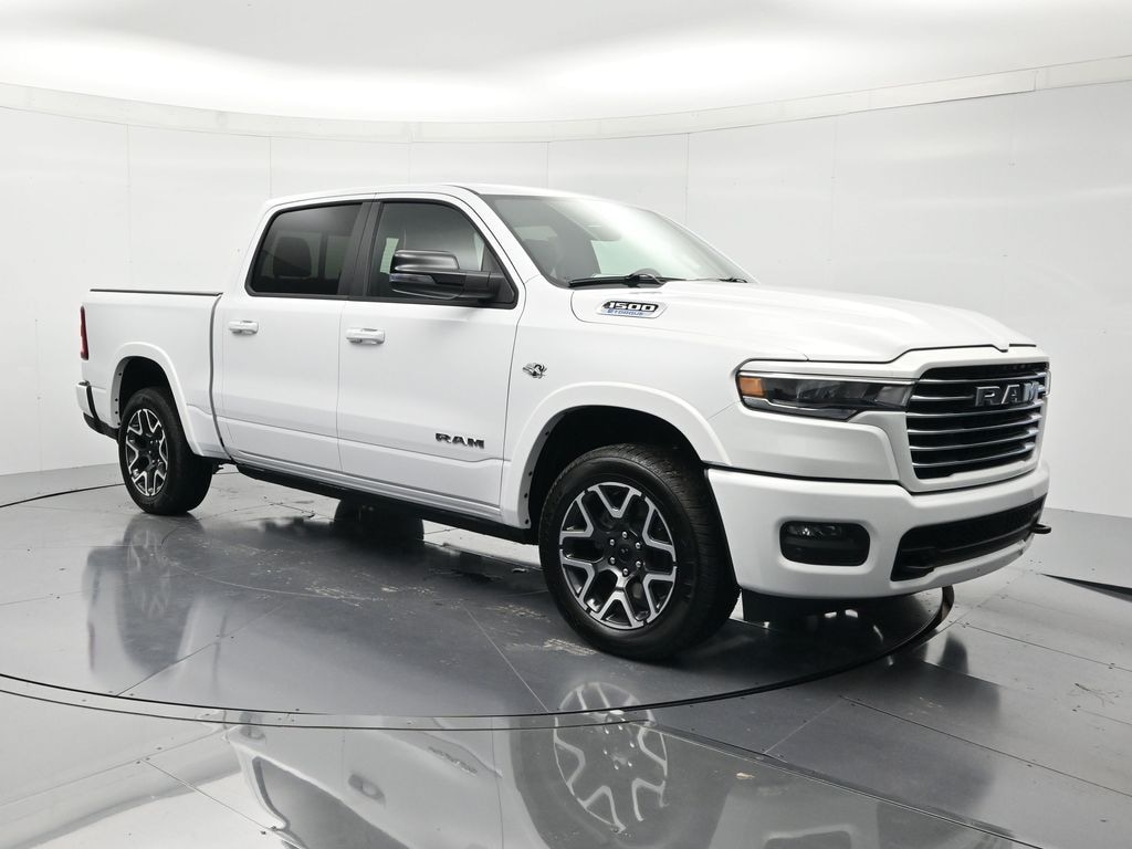 New 2026 Ram 1500 LARAMIE CREW CAB 4X4 5'7 BOX Pickup