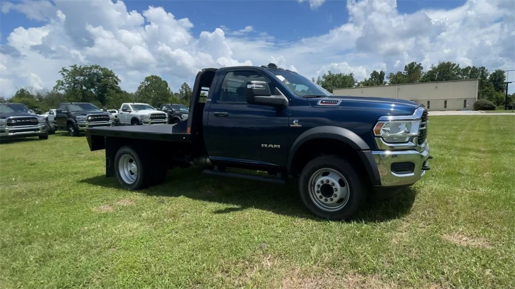 New 2023 Ram 4500 Chassis Cab 4500 SLT CHASSIS REGULAR CAB 4X2 60' CA Pickup