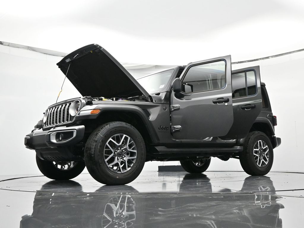 2025 Jeep Wrangler 4-Door Sahara - Photo 52