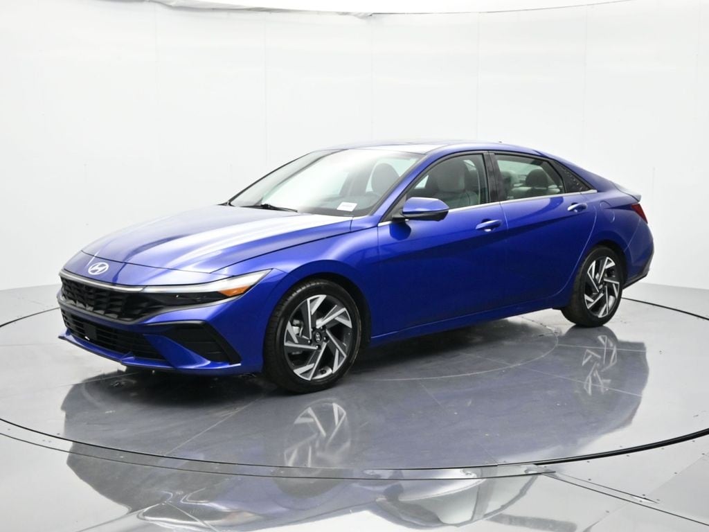 2024 Hyundai Elantra Limited
