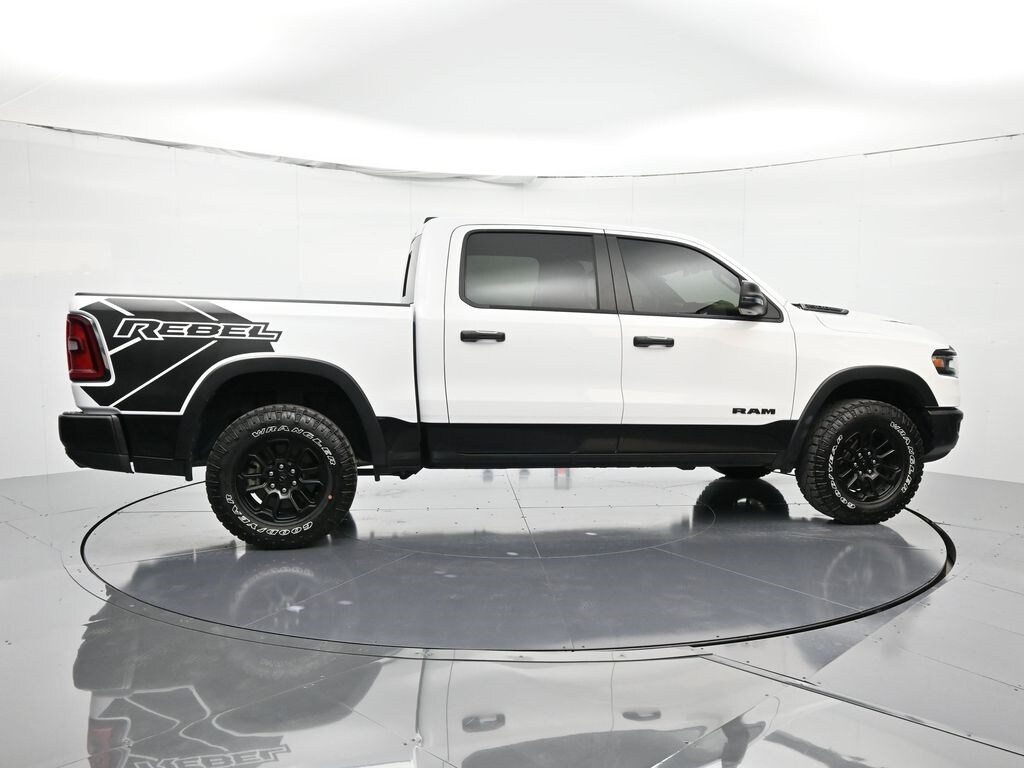 2025 Ram 1500 Rebel photo 4