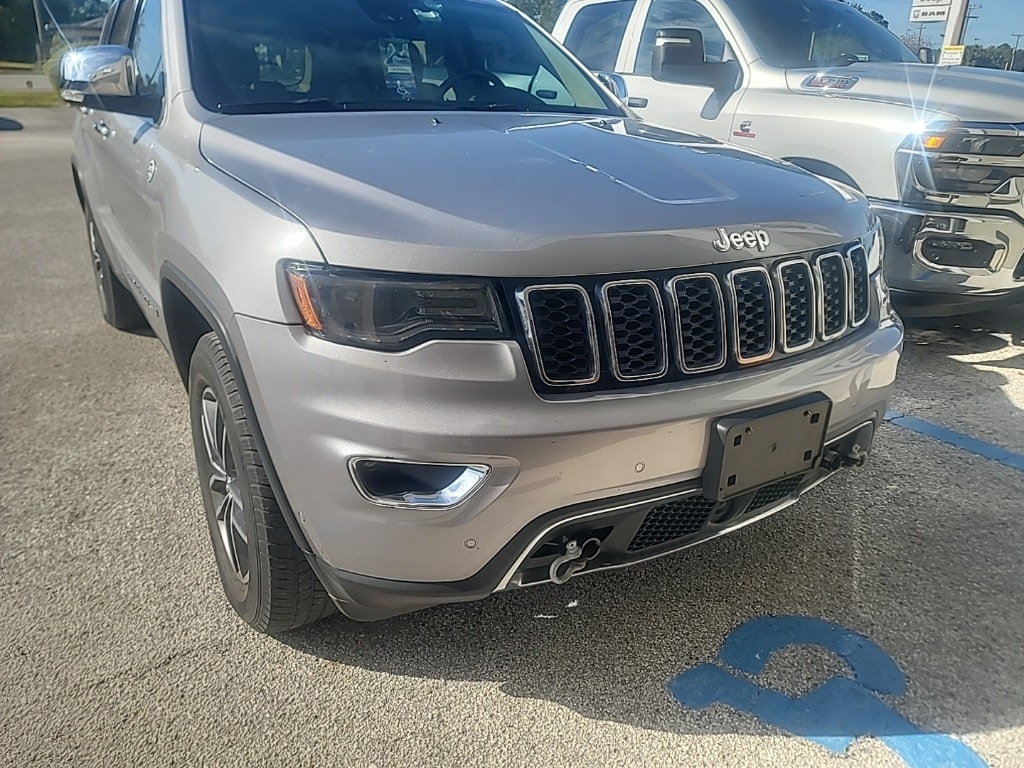 2018 Jeep Grand Cherokee Limited's photo