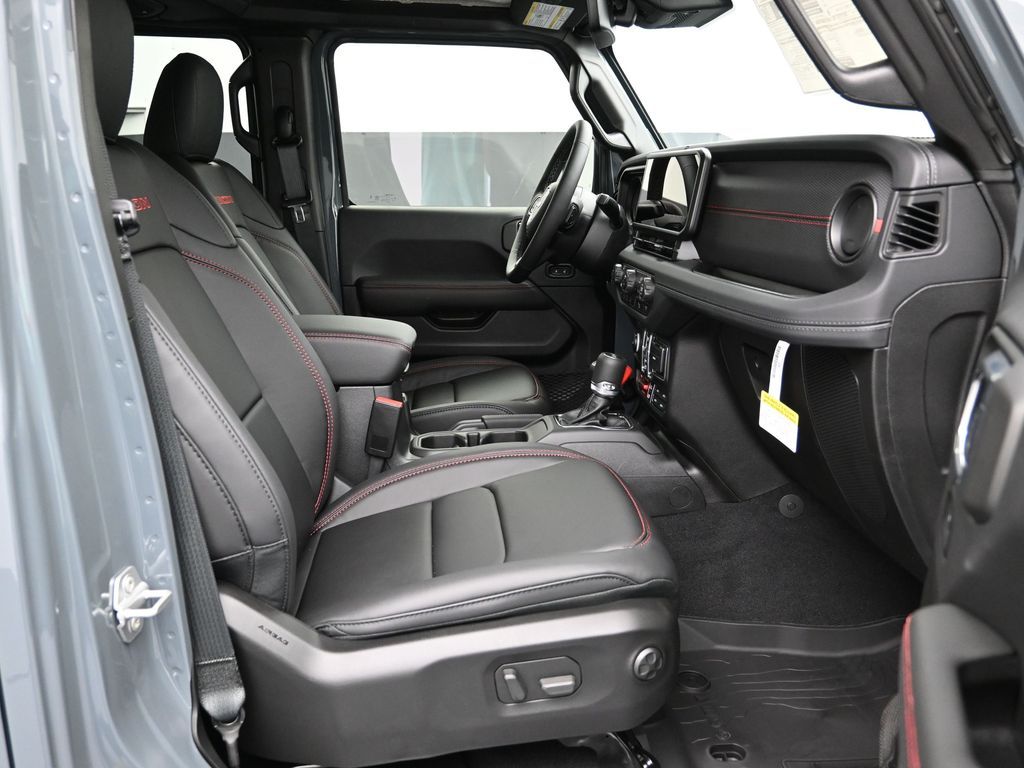 2025 Jeep Wrangler 4-Door Rubicon X - Photo 24