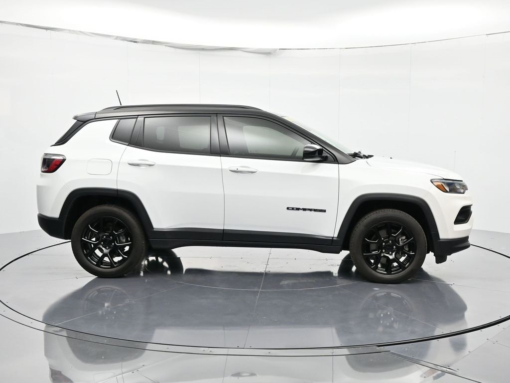 New 2024 Jeep Compass LATITUDE 4X4 Sport Utility