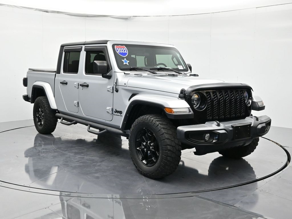 Used 2022 Jeep Gladiator Sport Truck Crew Cab