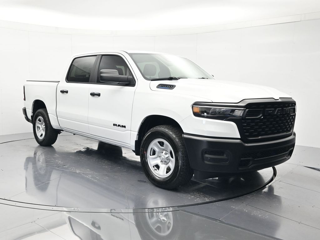 New 2026 Ram 1500 TRADESMAN CREW CAB 4X2 5'7 BOX Pickup