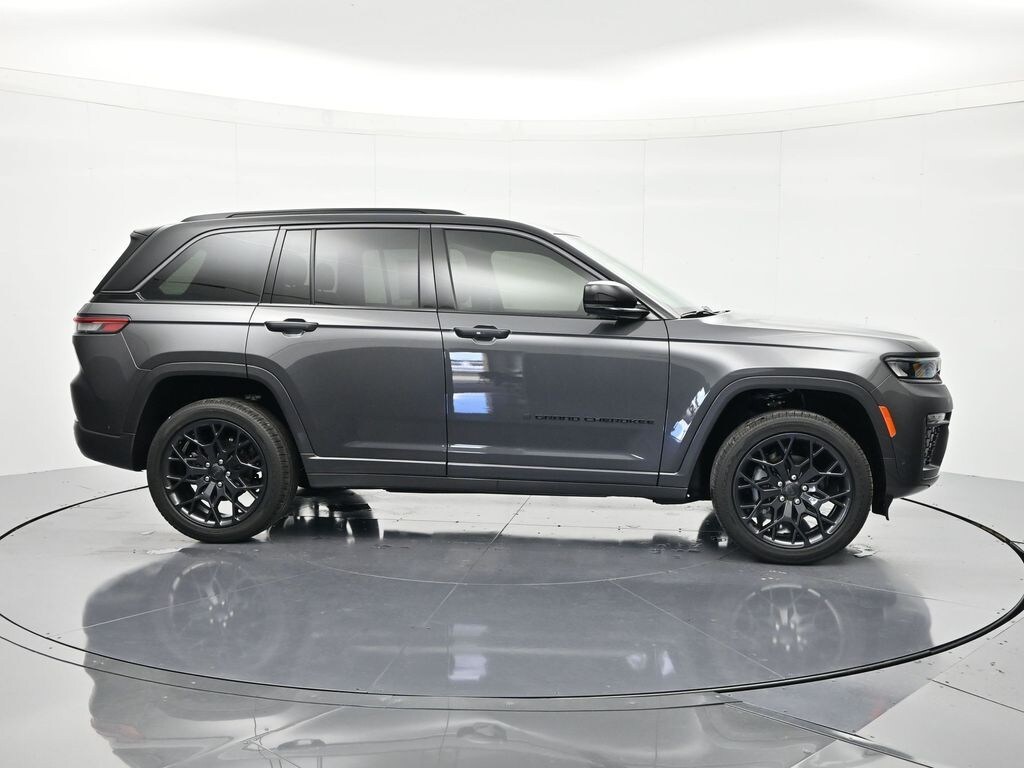 New 2026 Jeep Grand Cherokee SUMMIT 4X4 Sport Utility