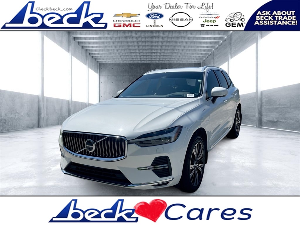 Used 2022 Volvo XC60 Recharge Plug-In Hybrid eAWD Inscription SUV