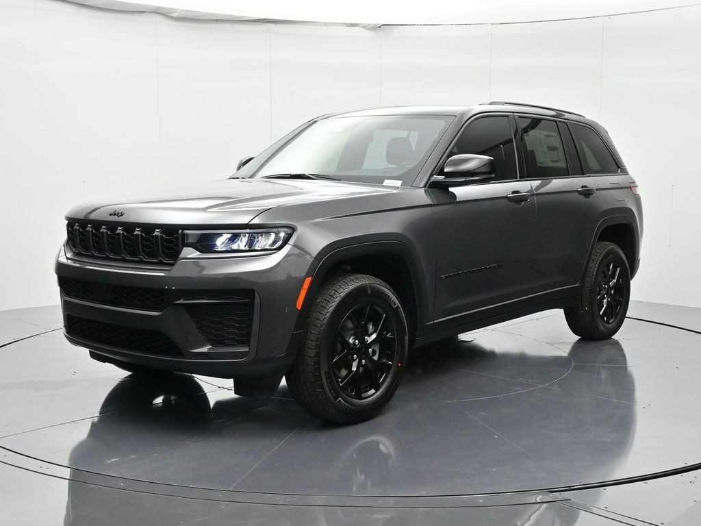 New 2026 Jeep Grand Cherokee LAREDO ALTITUDE 4X2 Sport Utility