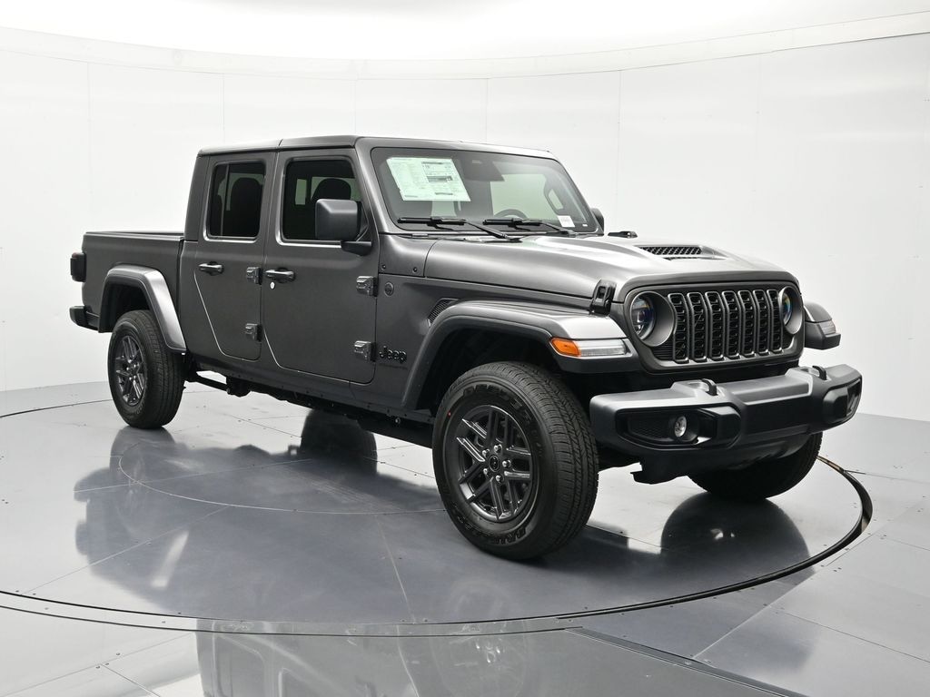 New 2026 Jeep Gladiator SPORT S 4X4 Pickup