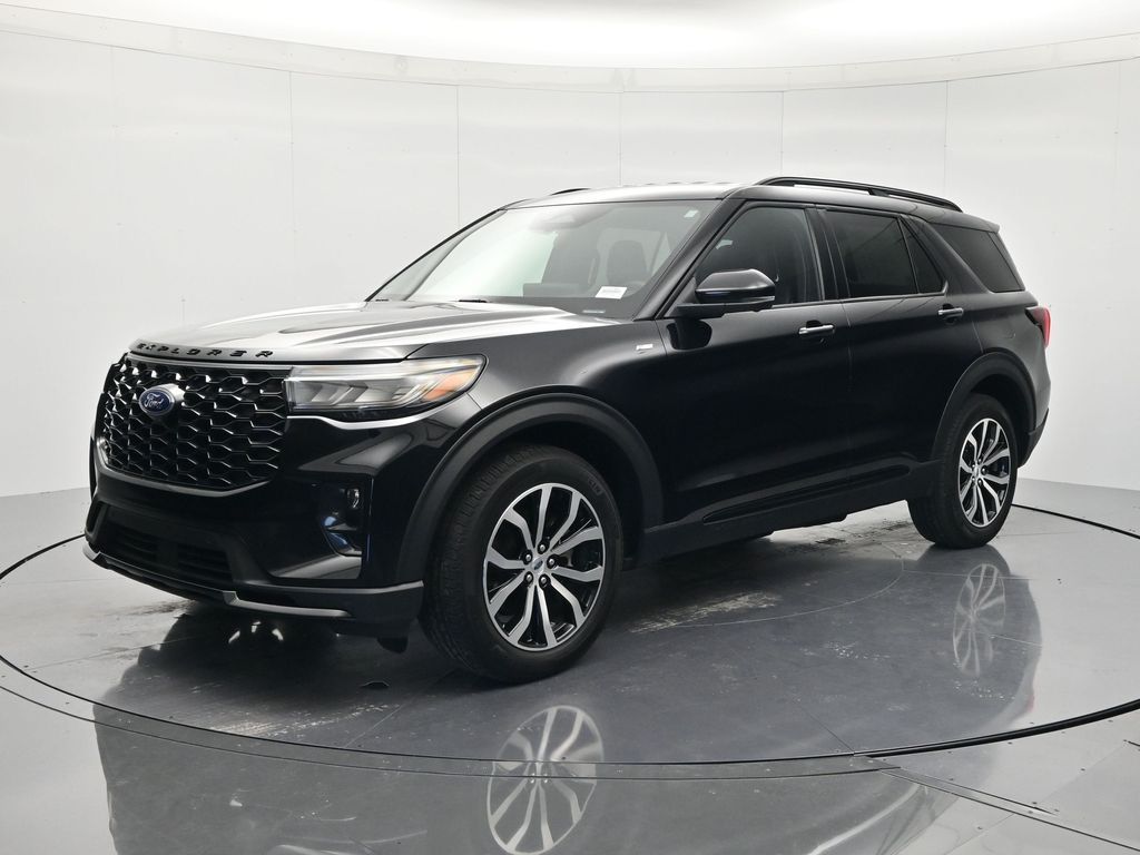 2025 Ford Explorer
