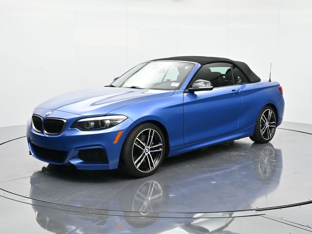 2020 BMW 2 Series M240i's photo