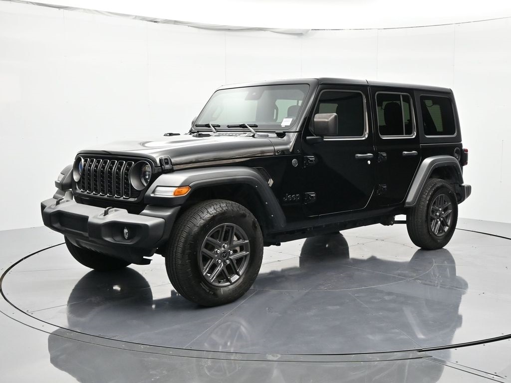 2024 Jeep Wrangler 4-Door Sport S's photo