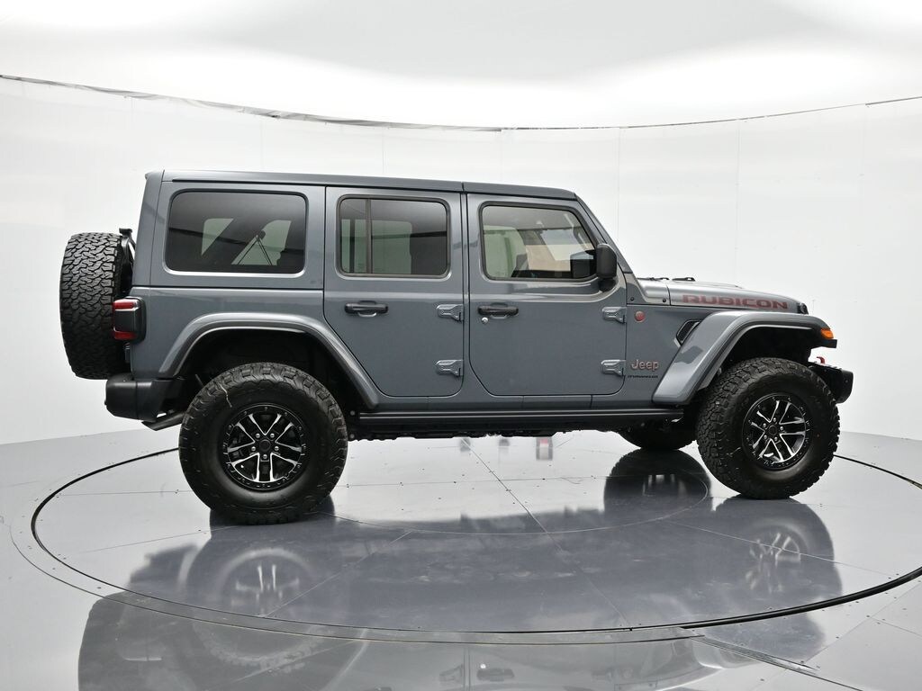 New 2025 Jeep Wrangler 4-DOOR RUBICON X Sport Utility