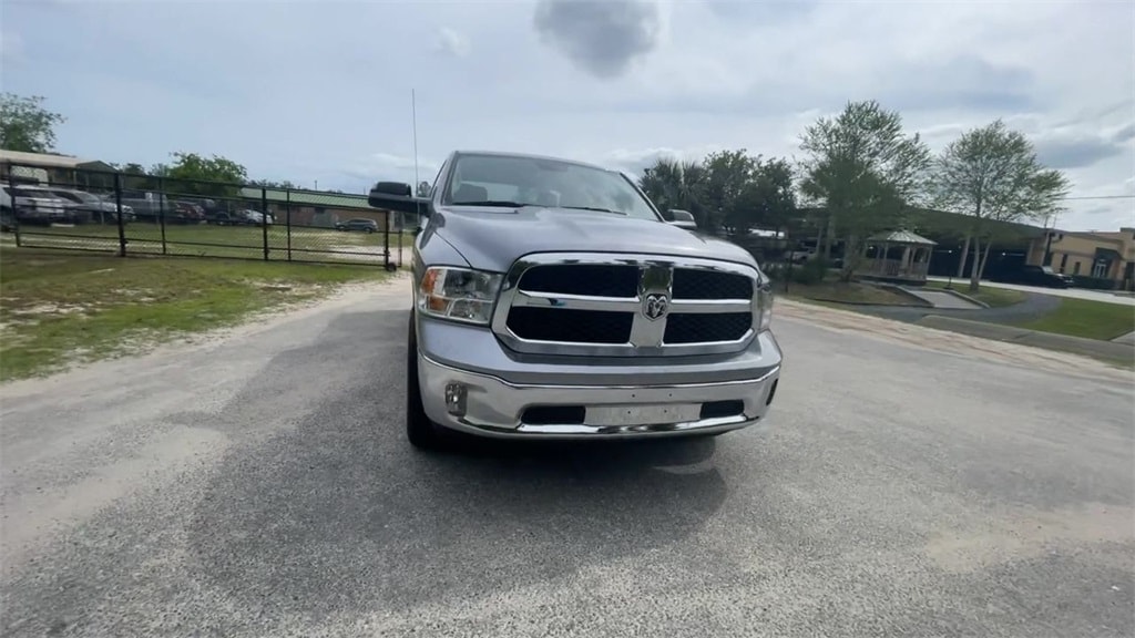 New 2024 Ram 1500 Classic TRADESMAN CREW CAB 4X2 5'7 BOX Pickup