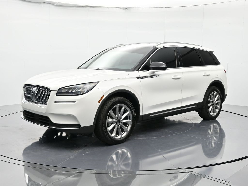 2022 Lincoln Corsair Base's photo