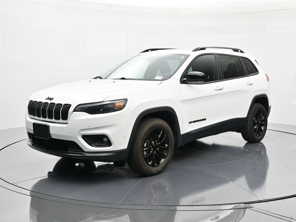 2023 Jeep Cherokee Altitude Lux