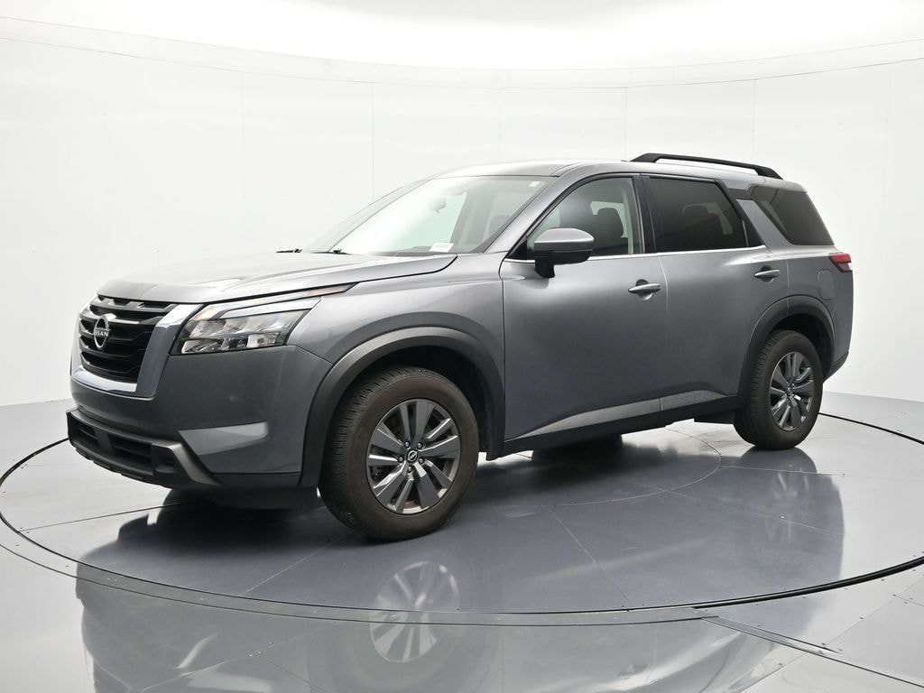 Used 2024 Nissan Pathfinder SV SUV