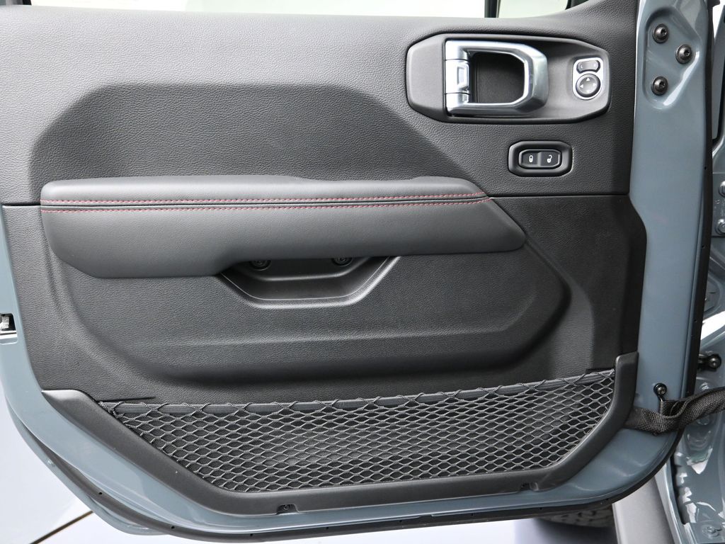 2025 Jeep Wrangler 4-Door Rubicon X - Photo 10