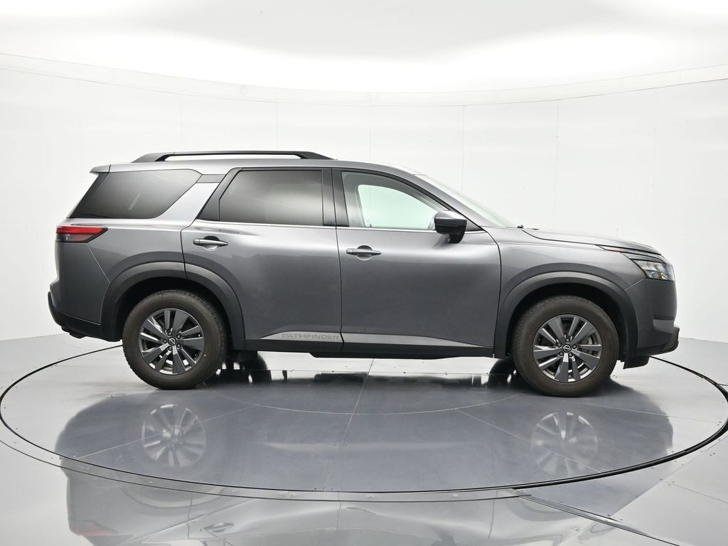Used 2024 Nissan Pathfinder SV SUV
