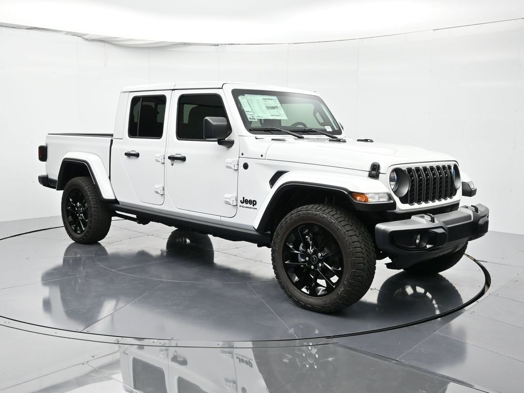 New 2025 Jeep Gladiator NIGHTHAWK 4X4 Pickup