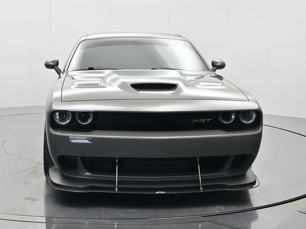 Used 2017 Dodge Challenger SRT Hellcat Coupe