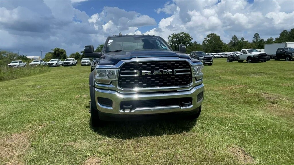 New 2023 Ram 4500 Chassis Cab 4500 SLT CHASSIS REGULAR CAB 4X2 60' CA Pickup