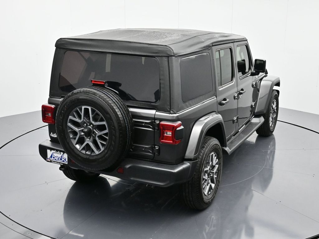 2025 Jeep Wrangler 4-Door Sahara - Photo 36