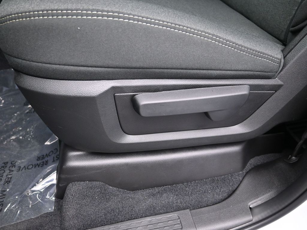 2026 RAM 2500 Tradesman - Photo 23