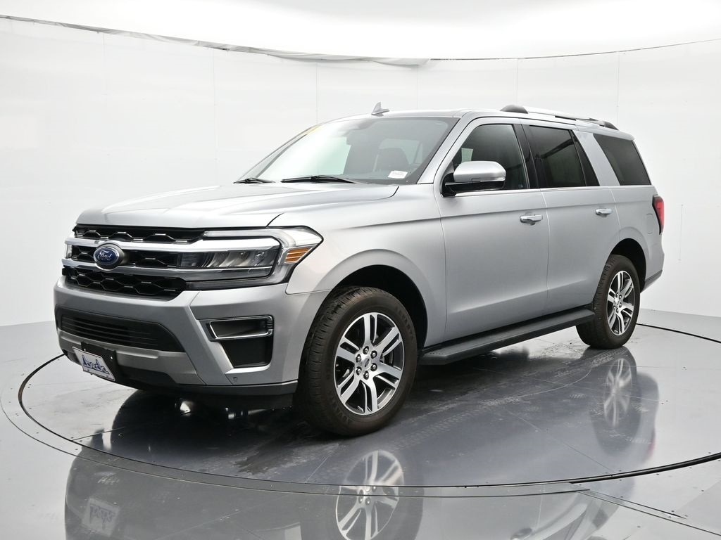 2024 Ford Expedition Limited's photo