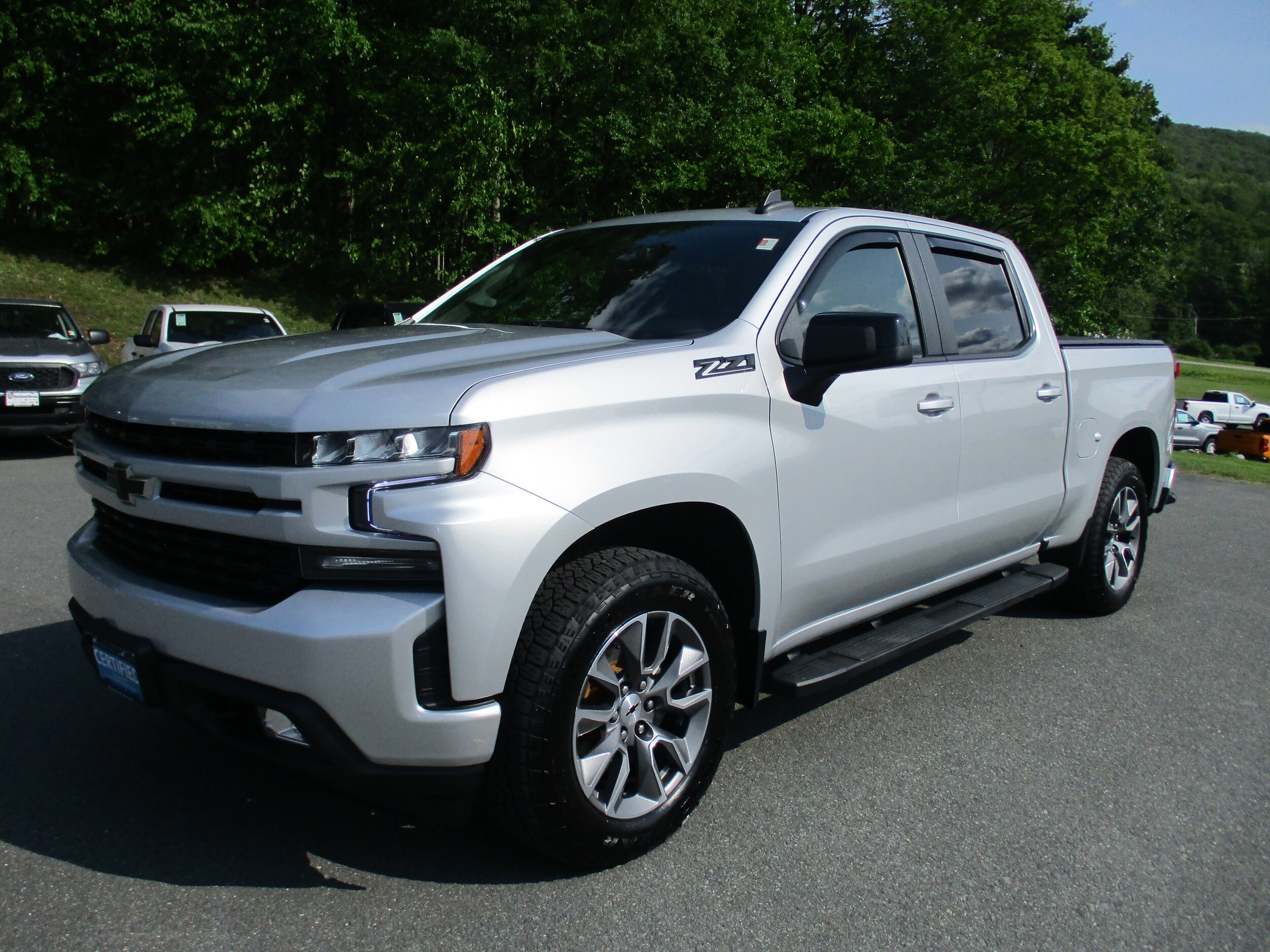 2021 Chevrolet Silverado Trail Boss LT photo 3