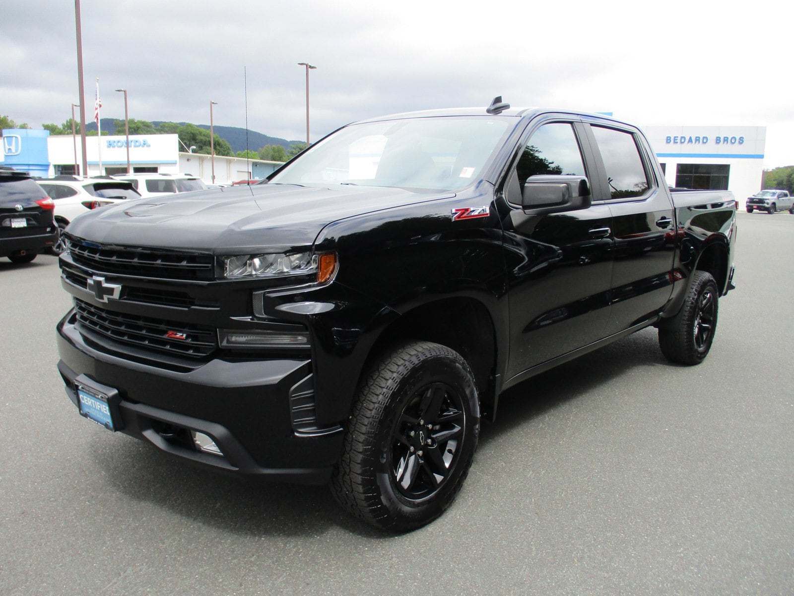 Used 2019 Chevrolet Silverado 1500 LT Trail Boss with VIN 3GCPYFED8KG242166 for sale in Cheshire, MA