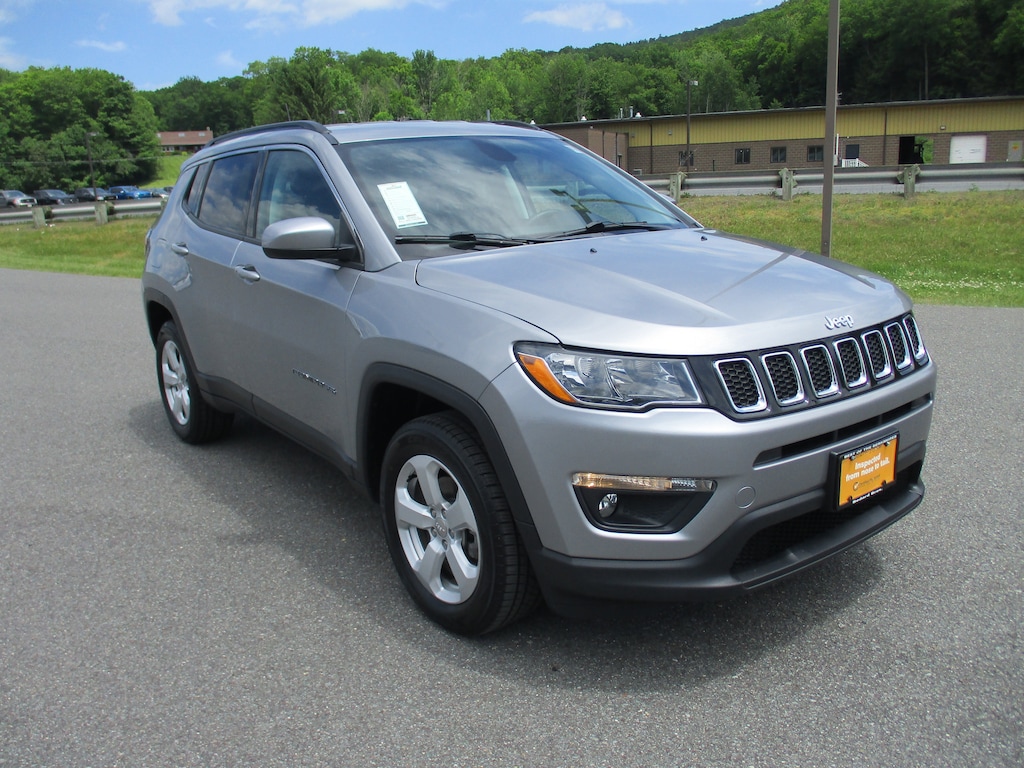 Used 2021 Jeep Compass Latitude SUV
