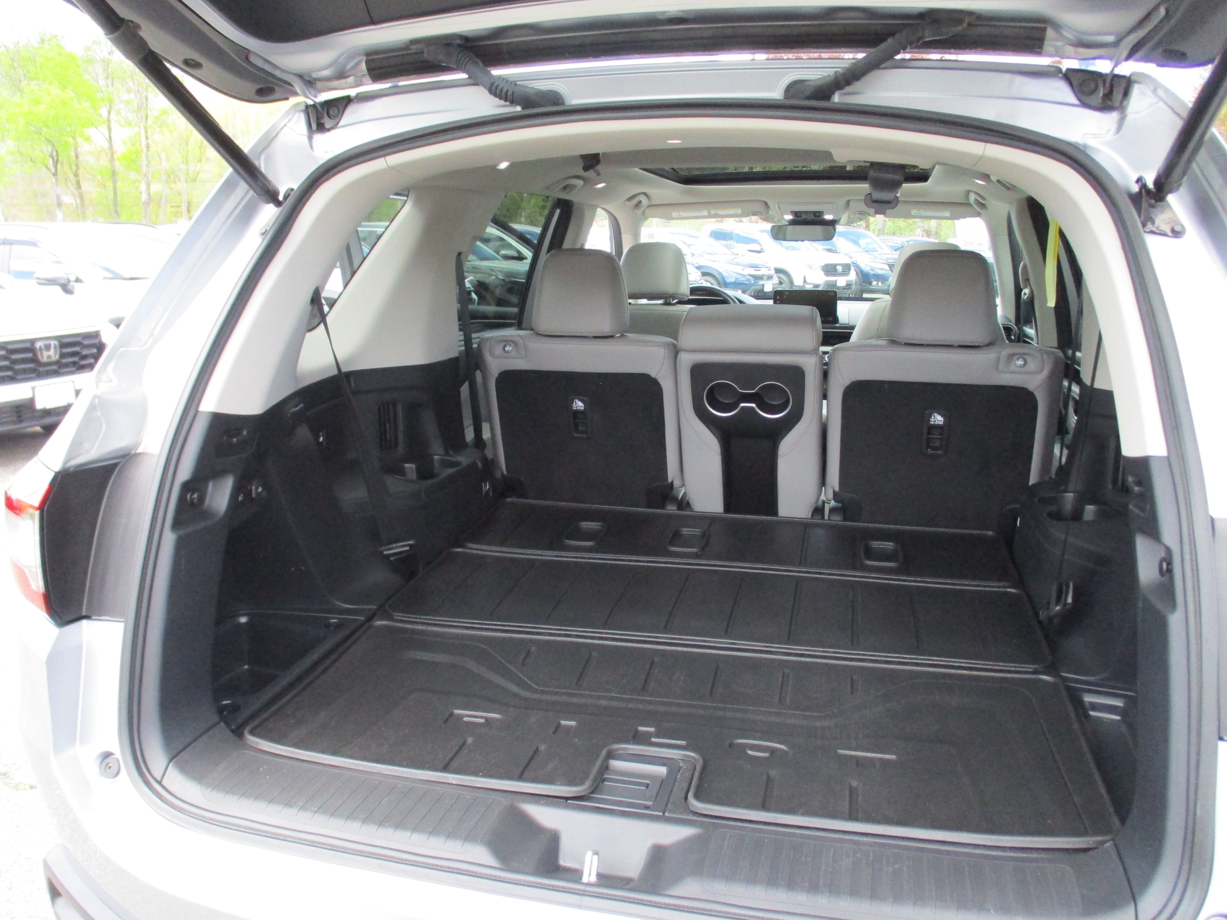 2023 Honda Pilot Touring - Photo 14