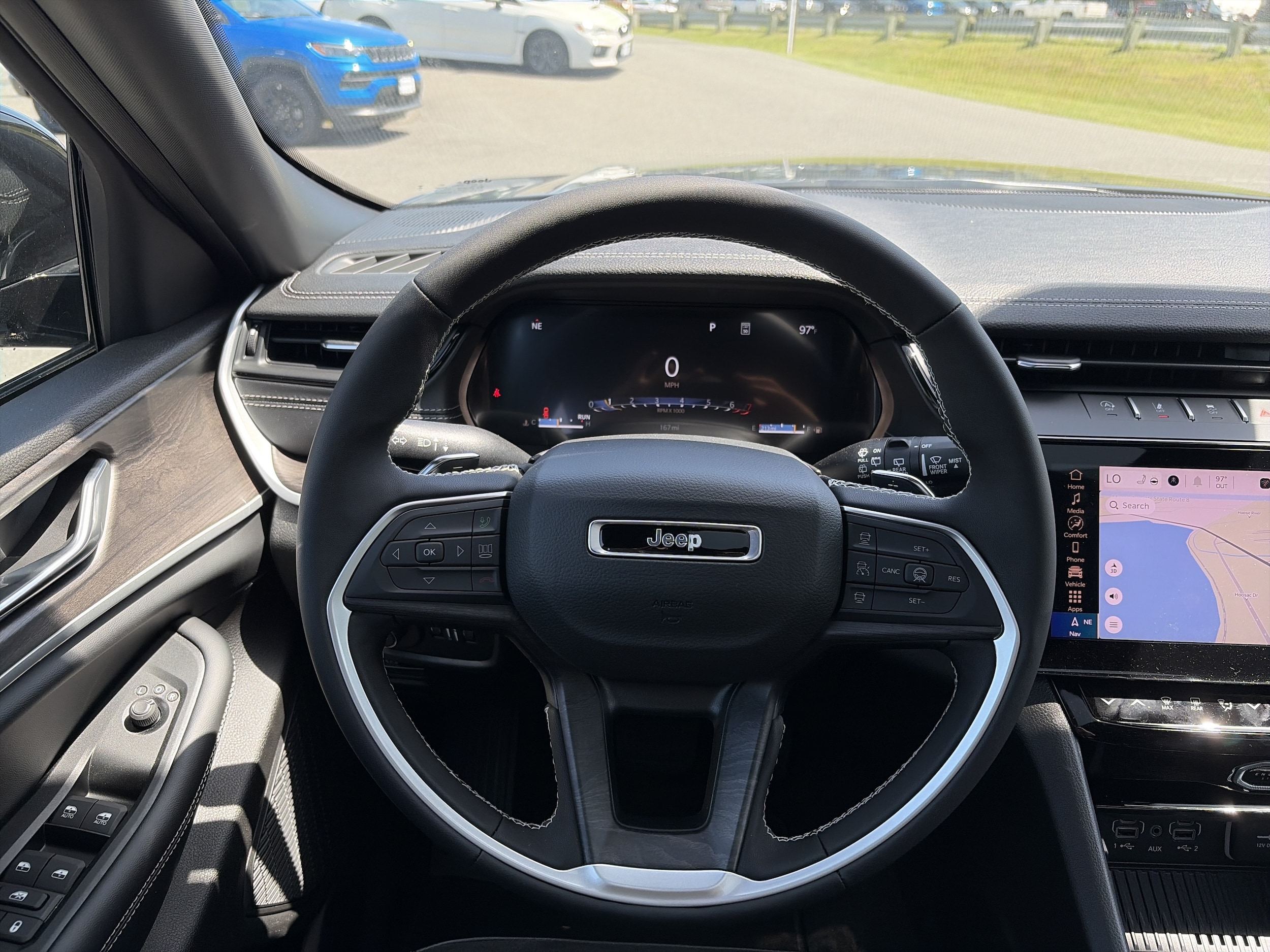2026 Jeep Grand Cherokee Laredo - Photo 18