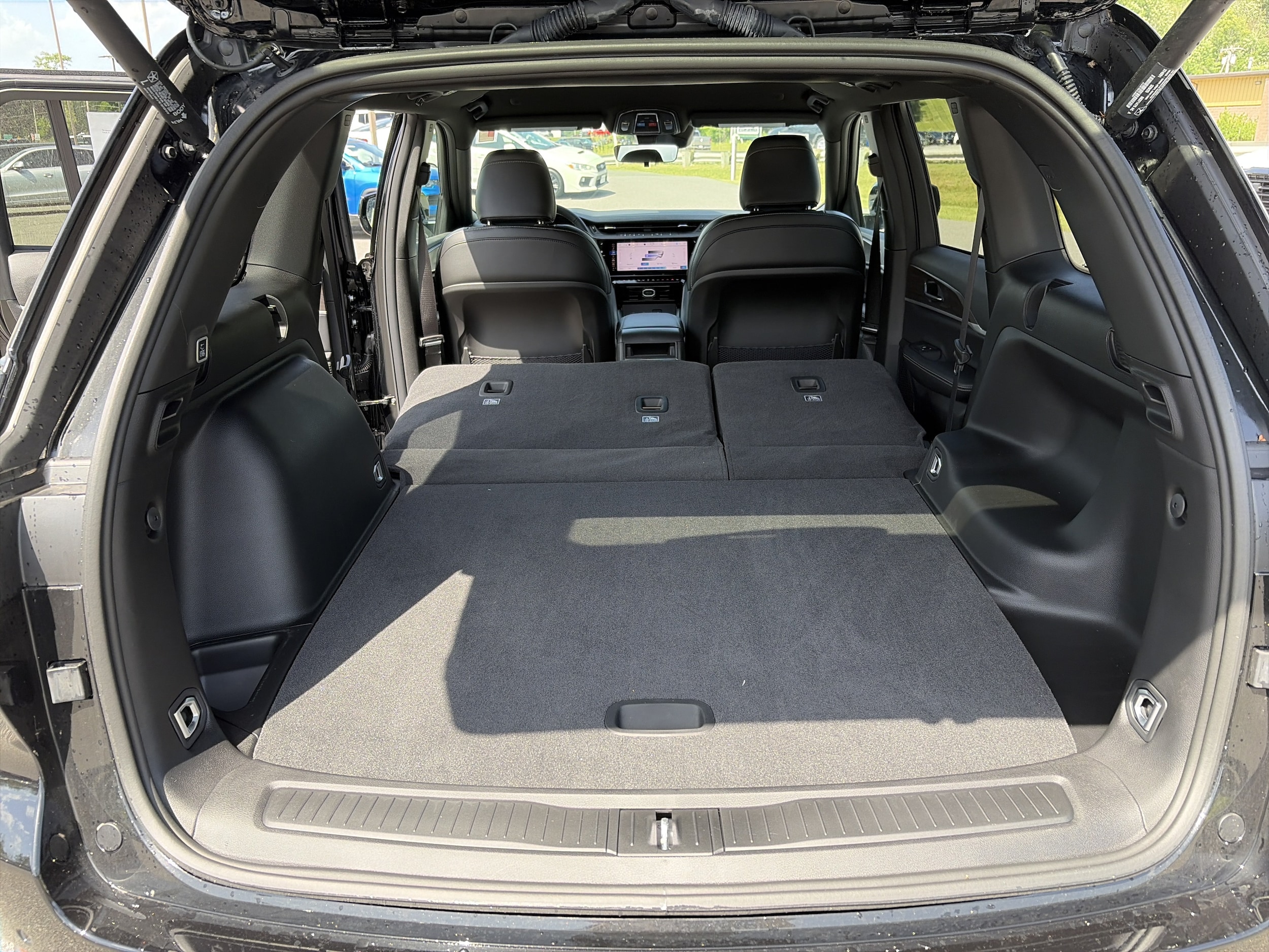 2026 Jeep Grand Cherokee Laredo - Photo 12