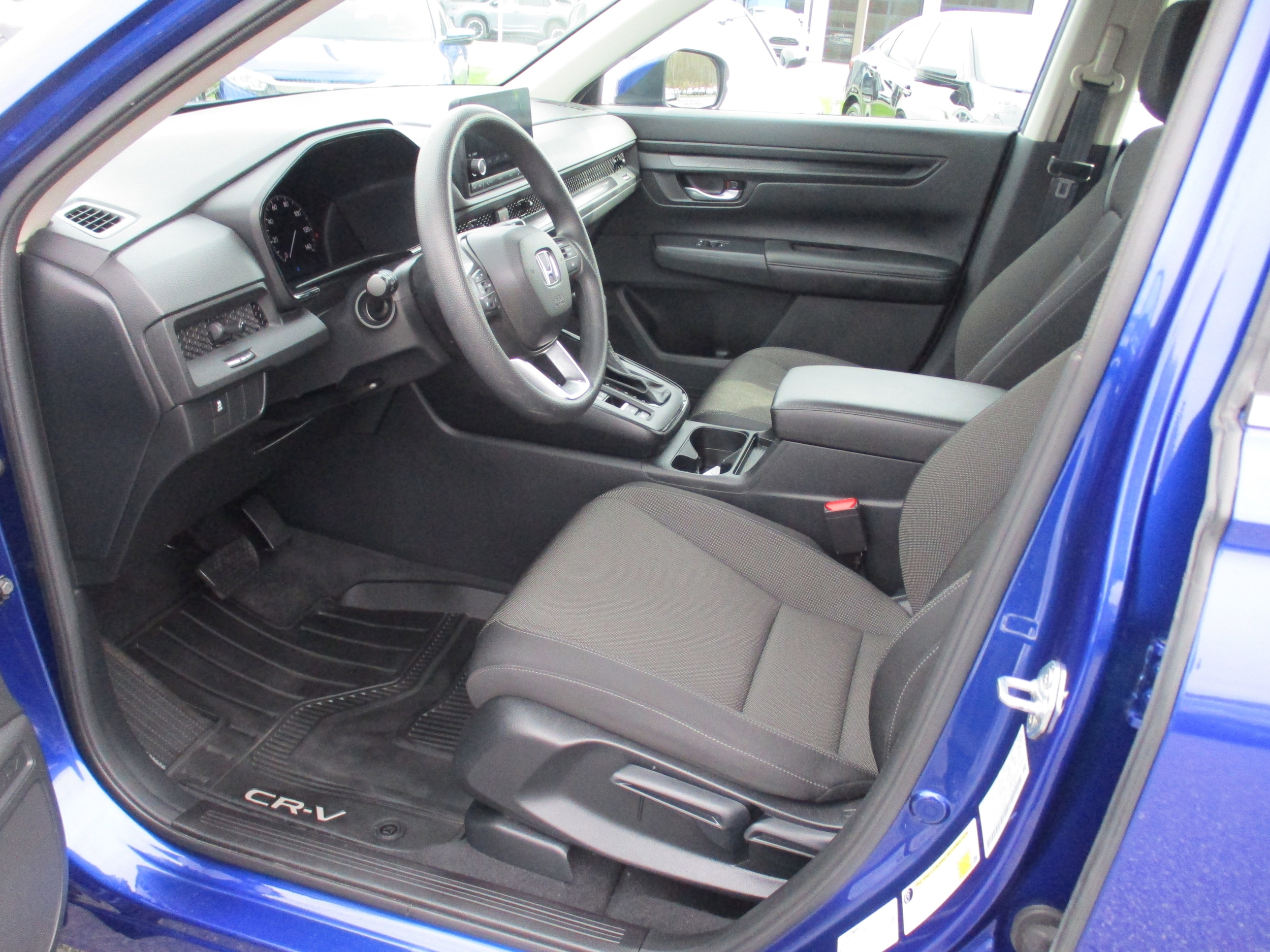 2023 Honda CR-V LX - Photo 11