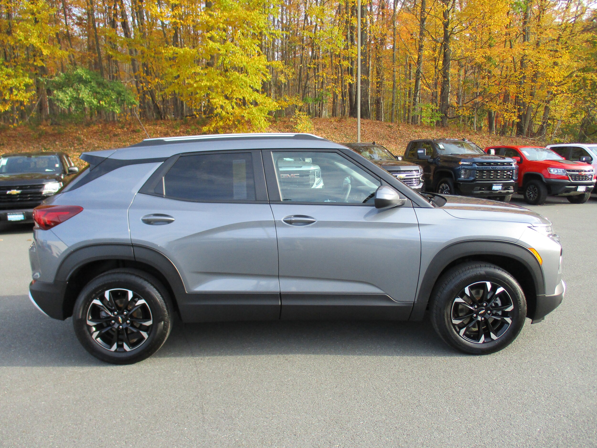 2022 Chevrolet Trailblazer LT photo 4