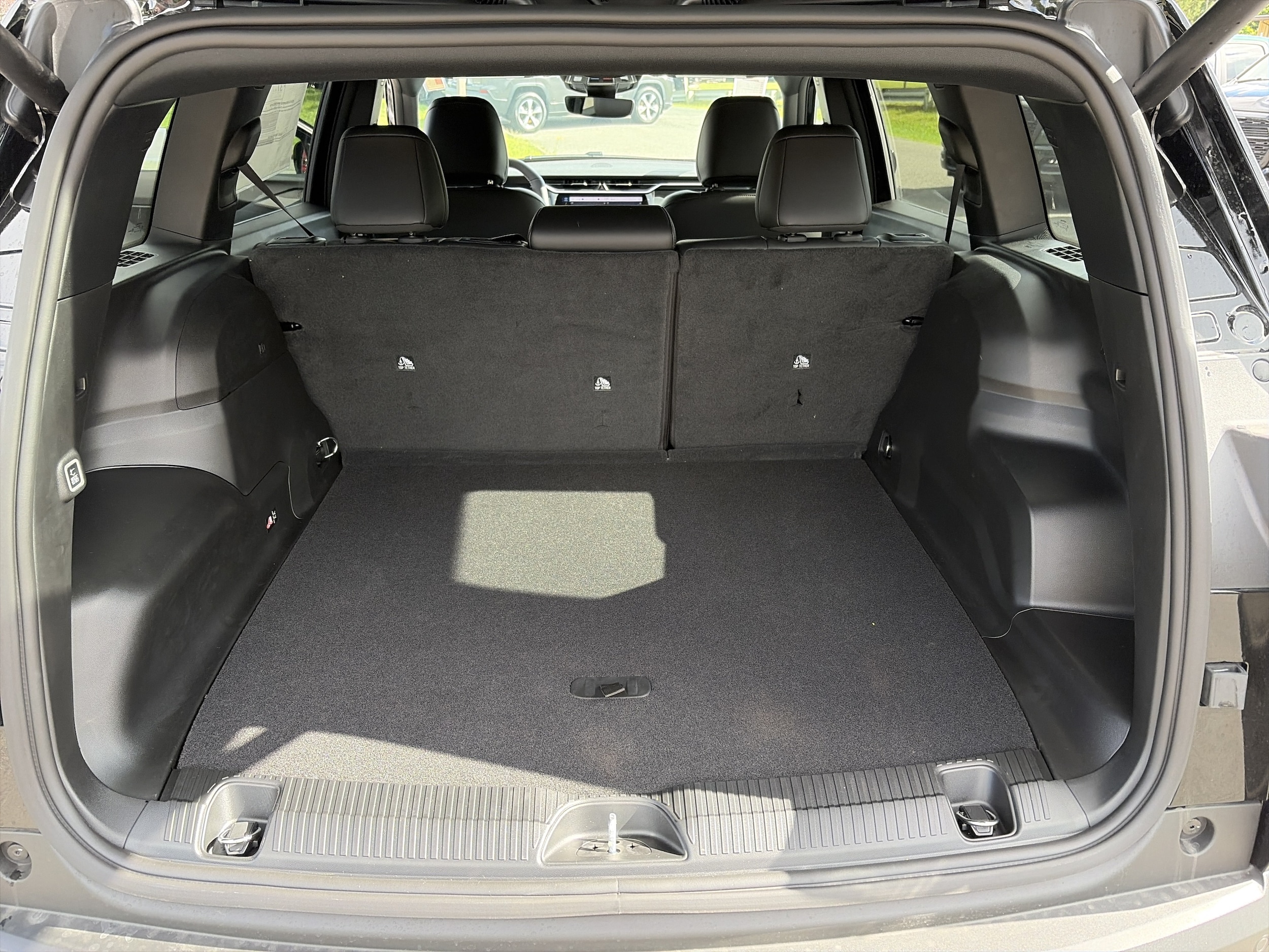 2026 Jeep Cherokee Limited - Photo 11