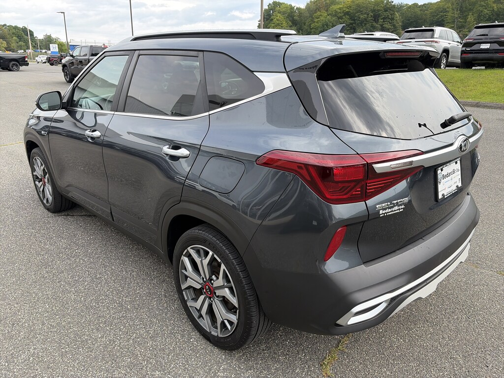 Used 2021 Kia Seltos SX SUV