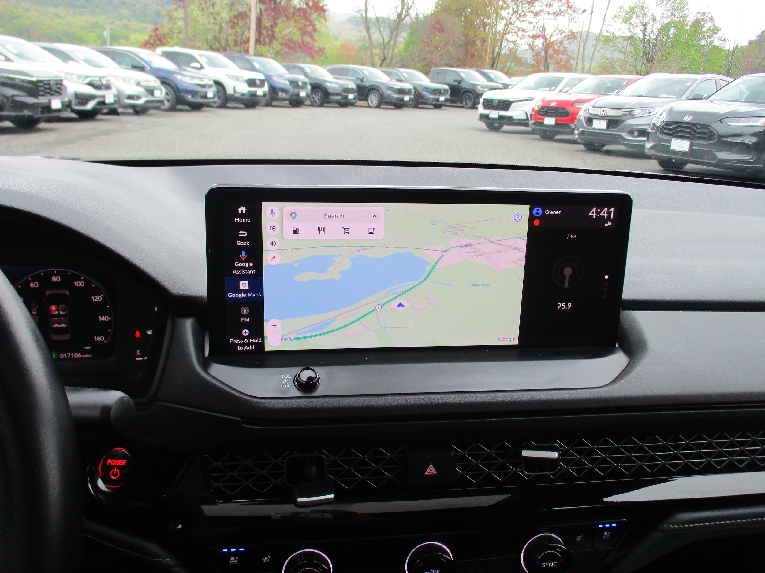 2023 Honda Accord Hybrid Touring - Photo 17