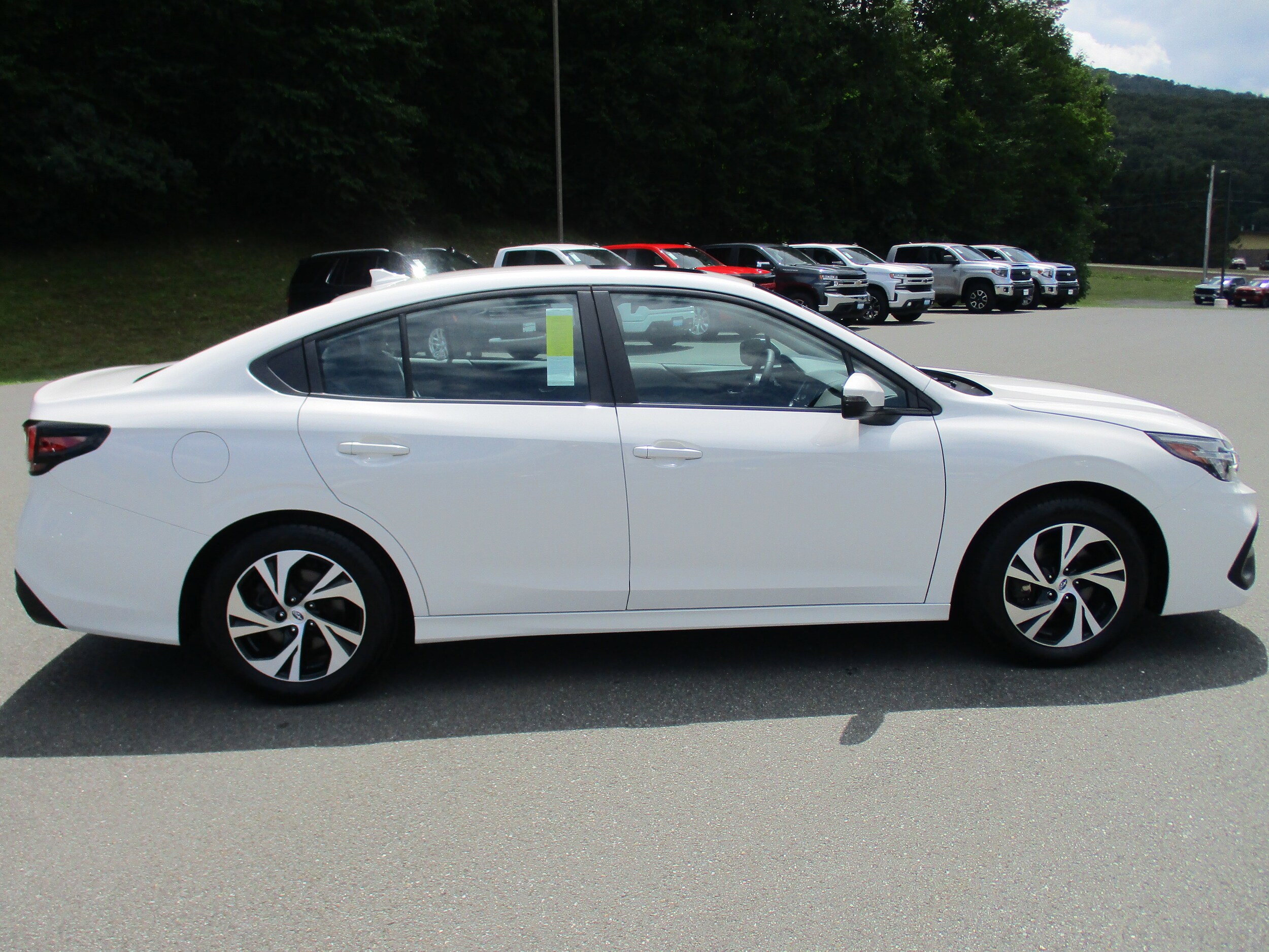 2024 Subaru Legacy Premium photo 4