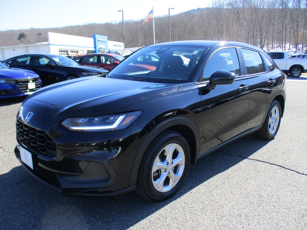 Used 2023 Honda HR-V LX AWD SUV