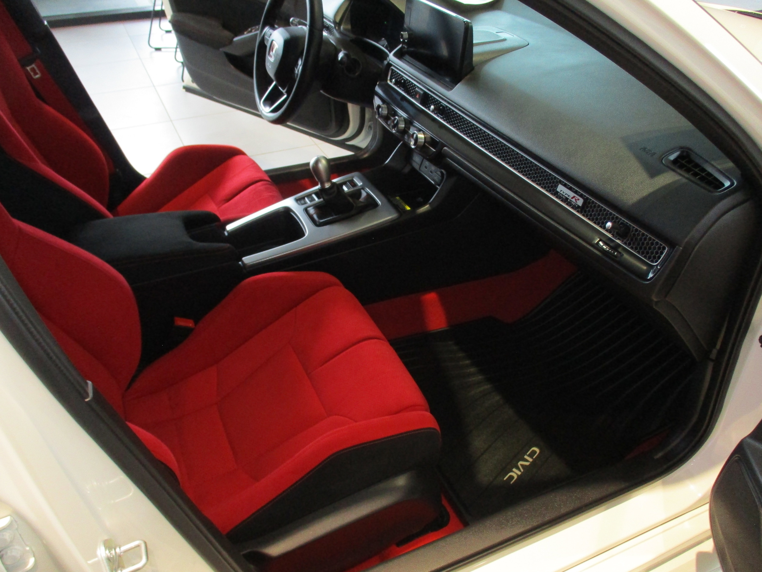 2024 Honda Civic Hatchback Type-R - Photo 15