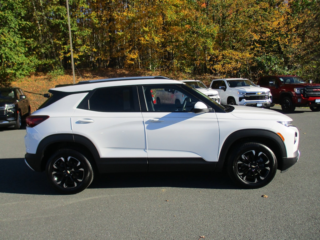 Used 2023 Chevrolet Trailblazer LT SUV