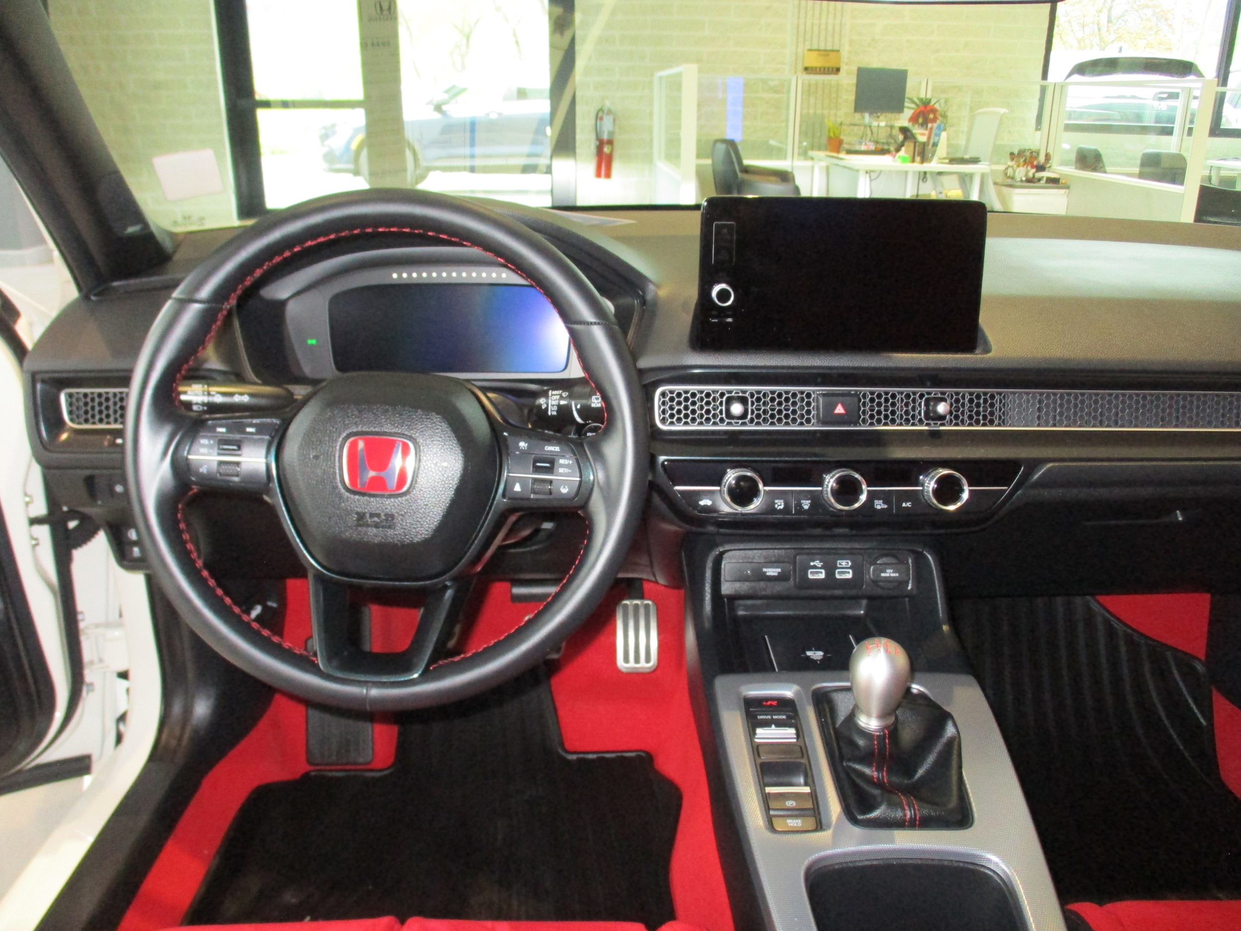 2024 Honda Civic Hatchback Type-R - Photo 17