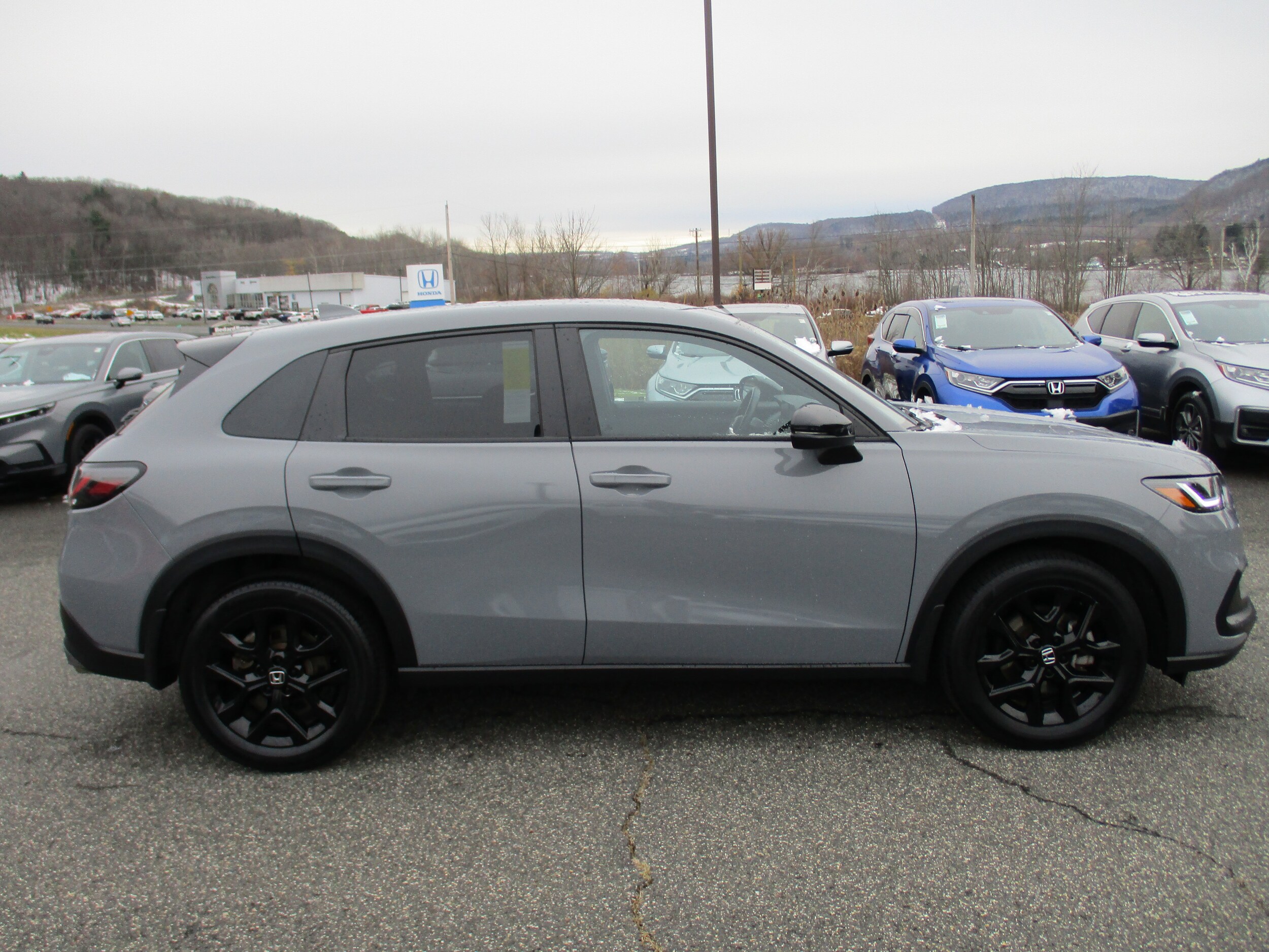 2024 Honda HR-V Sport photo 4